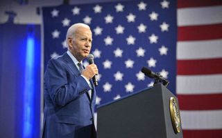 President Joe Biden tijdens een speech bij de Detroit Auto Show in Michigan, woensdag. beeld AFP, Mandel Ngan