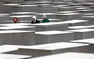 Holocaustmonument in Berlijn. beeld AFP, Odd ANDERSEN