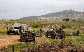 Israël heeft zijn troepen aan de grens met Libanon versterkt nadat eind vorige week tientallen raketten op het noorden van de Joodse staat werden afgevuurd. beeld EPA, Atef Safadi
