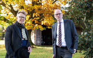 Ds. Bert Karel Foppen (l.) en Piet Vergunst, algemeen secretaris van de Gereformeerde Bond in de Protestantse Kerk in Nederland. beeld RD, Anton Dommerholt