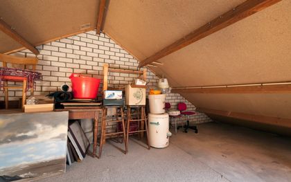 Voor Jo Overdijk had alles waarde, vandaar die ruim tienduizend spullen. Doe je je nabestaanden daar een plezier mee? beeld Verse Beeldwaren