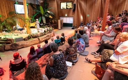Bijna zeventig christelijke gereformeerde predikantsvrouwen kwamen donderdag bijeen in de Orchideeënhoeve in Luttelgeest. beeld RD, Anton Dommerholt