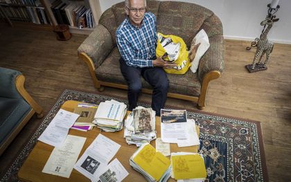 Erik van Roekel bewaart al veertig jaar de programmaboekjes van de concerten die hij bezoekt. beeld RD, Henk Visscher