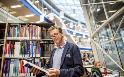 Fred Brouns is broodprofessor. beeld Angeline Swinkels