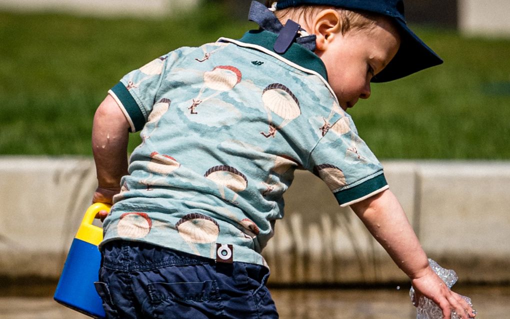 Jantje Beton sloeg woensdag alarm omdat kinderen veel minder buiten spelen. beeld ANP, Rob Engelaar