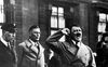 Het nationaalsocialisme leidde tot een persoonlijkheidscultus rond Adolf Hitler. Er werd zelfs een kever naar hem vernoemd. Omstreden plantennamen worden nu gewijzigd. beeld EMG
