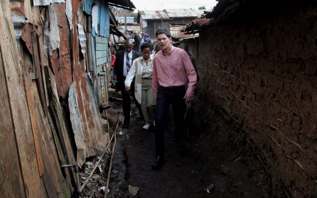 David Milband op bezoek in Nairobi. Foto EPA