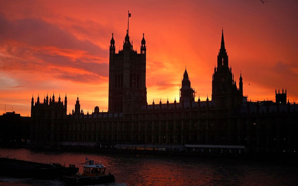 Zonsondergang in Londen. beeld AFP, Tolga Akmen