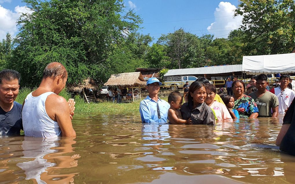 Doopdienst in Thailand in 2019. beeld OMF International