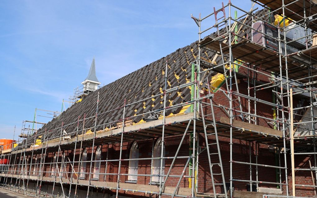 De in aanbouw zijnde kerk van de gereformeerde gemeente in Nieuwdorp. beeld Teun van Gurp