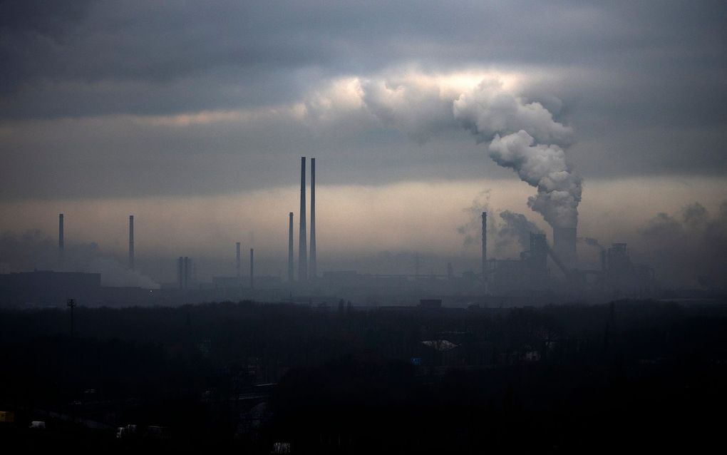 Een fabriek van ThyssenKrupp bij Duisburg. beeld AFP, Ina Fassbender