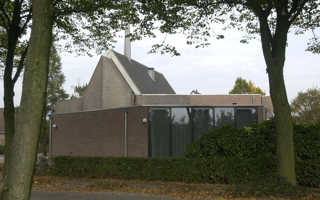 Gereformeerde gemeente Poederoijen krijgt nieuwe kerk, christelijk inloophuis in Goes – en ander pla