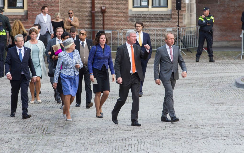 De SGP-Kamerleden Van der Staaij (R), Dijkgraaf (2e R) en Bisschop (L). beeld RD, Anton Dommerholt