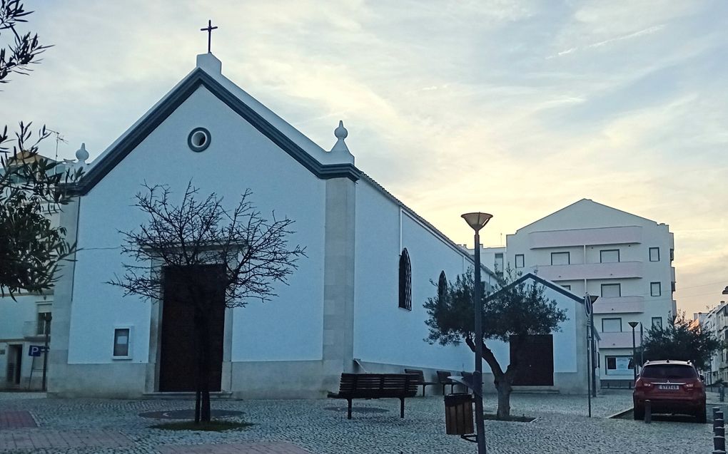 Rooms-katholieke kerk in Monte Gordo in Portugal. beeld Roel Dahmeijer