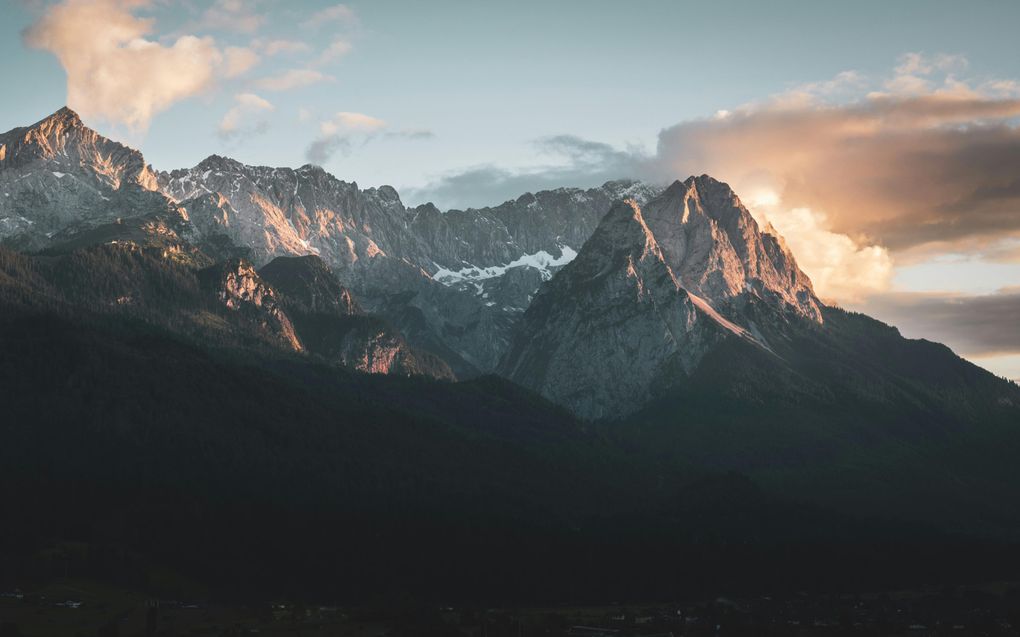 De man was donderdagochtend vanaf de Oostenrijkse grensgemeente Ehrwald vertrokken naar de top van de Zugspitze. beeld Pexels