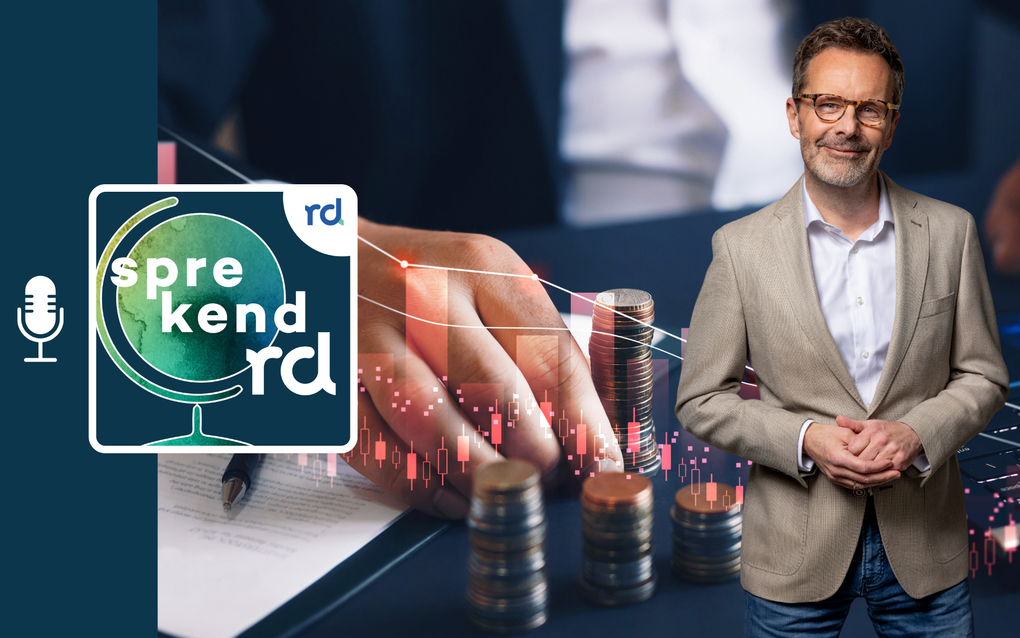 Geldmunten die door een hand worden geschoven, met daarbij een financiële grafiek en Martin Schuurman.