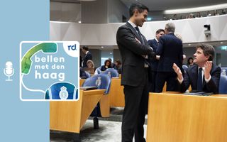 Rob Jetten (D66) en Henri Bontenbal met elkaar in gesprek in het Tweede-Kamergebouw