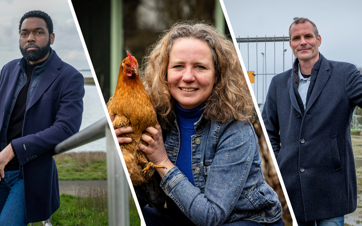 Drie foto’s naast elkaar; links een jongeman op een dijk, in het midden een vrouw met een kip, rechts een man met stofjas voor een hek