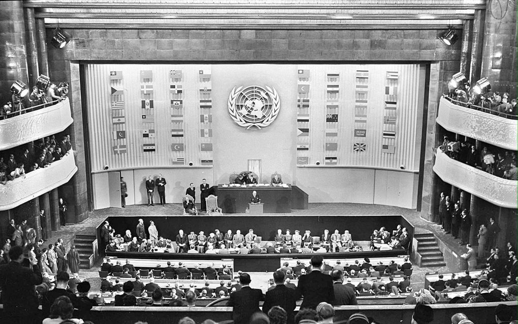 Vergadering van de VN in 1948 in Parijs waar de Universele Verklaring van de Rechten van de Mens werd aangenomen. Foto EPA