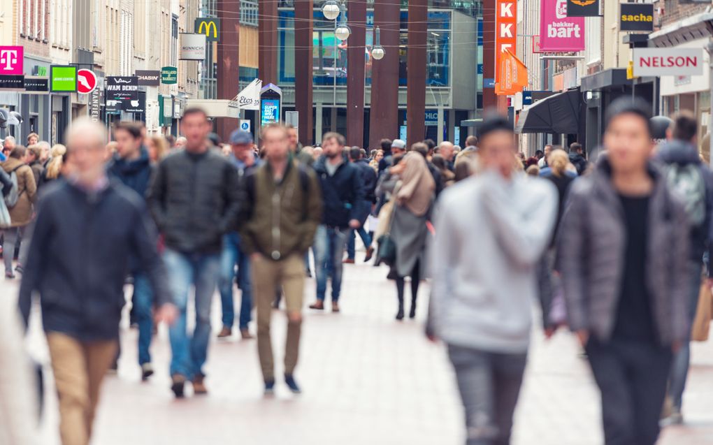 „Wie op grond van Gods Woord op veel terreinen andere opvattingen heeft dan die tegenwoordig in onze samenleving gangbaar zijn, kan daarin ook maar beperkt participeren.” beeld iStock