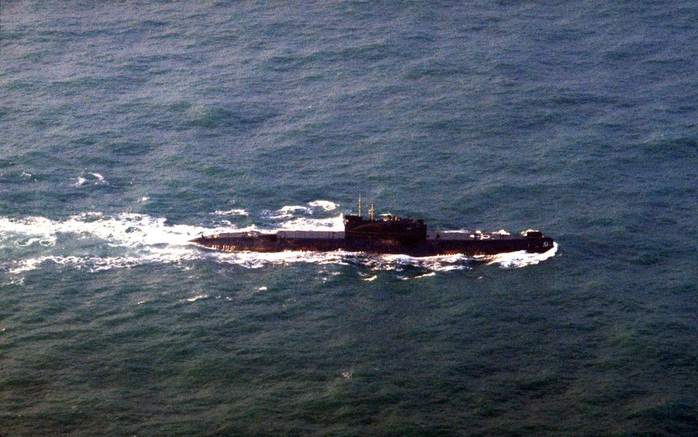 Russische onderzeeboot gefotografeerd in de Noordzee. beed ANP, Frans van der Linde