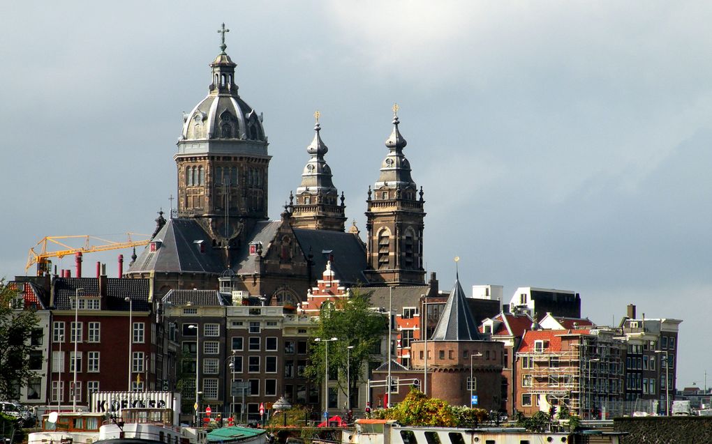 De rooms-katholieke Sint-Nicolaasbasiliek in Amsterdam. beeld Wikimedia Commons