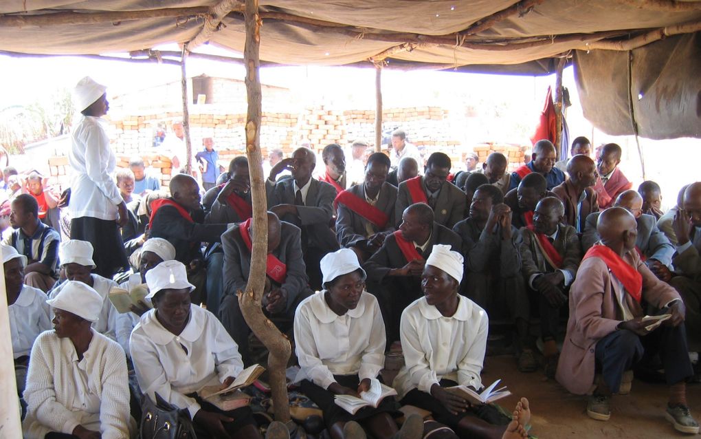 Kerk in Zimbabwe. beeld GZB