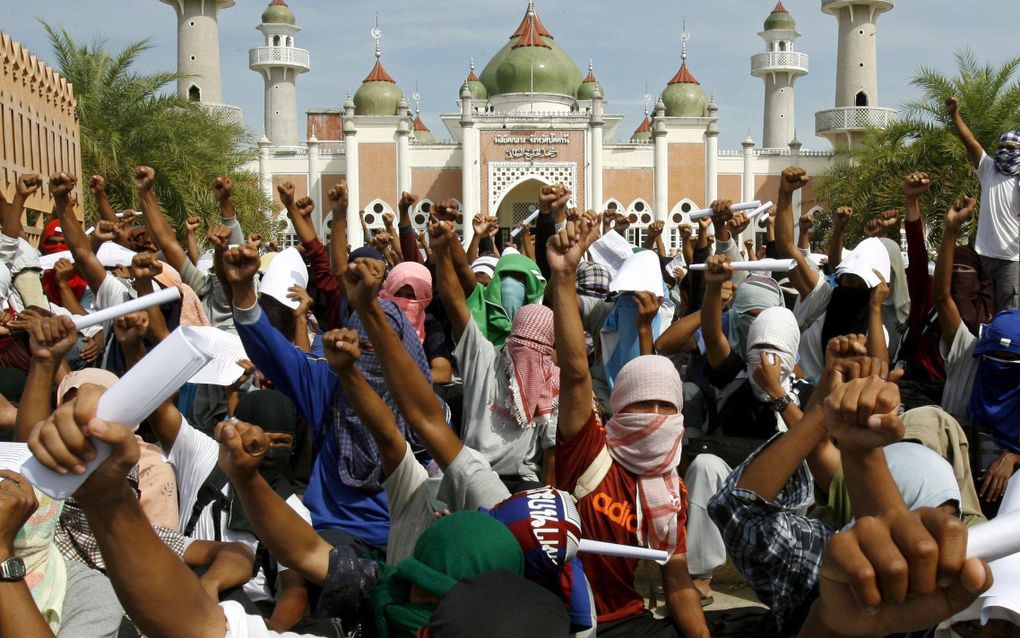 „Partijen kunnen er baat bij hebben om een conflict af te schilderen als religieus. Op die manier wordt iedereen die tot de bewuste religie behoort, aangesproken om zich aangevallen of bedreigd te voelen.” beeld EPA