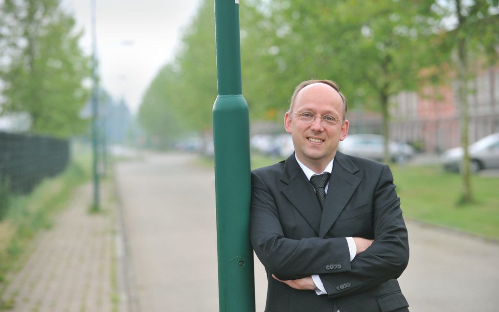 Ds. J. IJsselstein: „Vacatures in de zending wijzen op onze geestelijke armoe. Maar van de dienst des Heeren wordt niemand armer.” Foto Erik Kottier