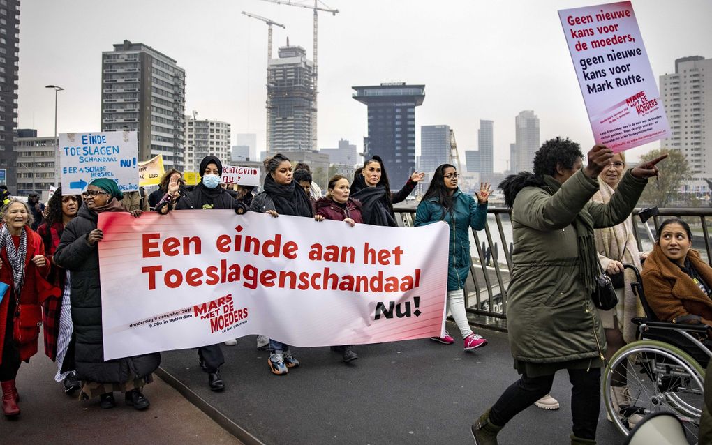 De alles-of-nietslijn had de Raad van State eerder moeten en kunnen stoppen, is de conclusie van het reflectierapport. beeld ANP, Ramon van Flymen