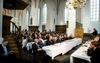 De generale synode van de Nederlandse Hervormde Kerk kwam op 12 december 2003 samen in de monumentale Jacobikerk in Utrecht. In de middag werd het definitieve besluit tot kerkvereniging met een nipte meerderheid genomen. beeld RD, Henk Visscher
