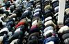 Moslims in gebed. beeld RD, Anton Dommerholt
