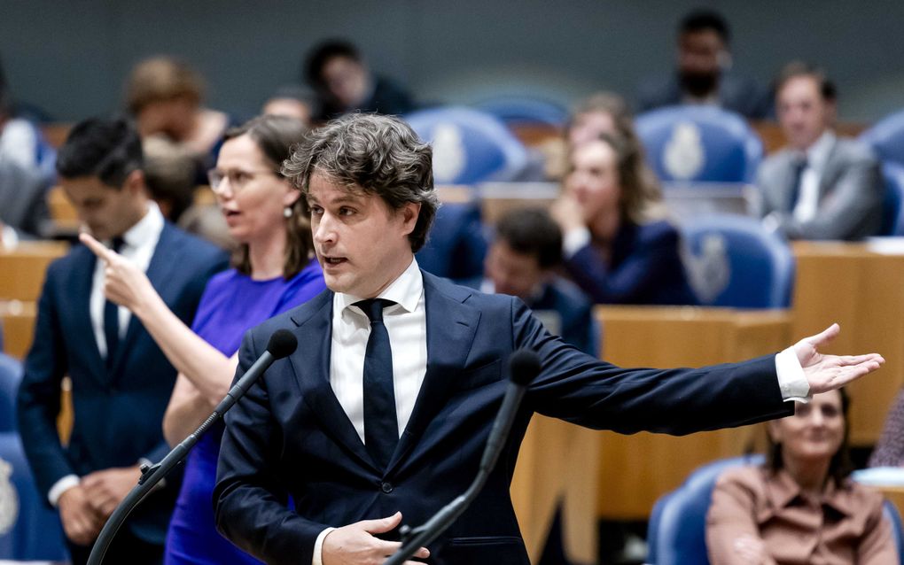 Henri Bontenbal (CDA) tijdens het debat over de regeringsverklaring in de plenaire zaal van de Tweede Kamer. beeld ANP, Remko de Waal