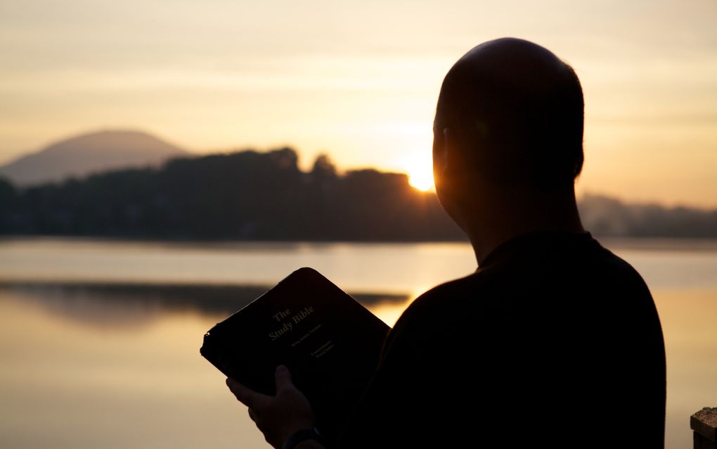 „In het Bijbelse zelfverstaan komen vier zaken tot hun recht: Gods belofte, Gods vrijheid, menselijke afhankelijkheid en menselijke nederigheid.” beeld iStock