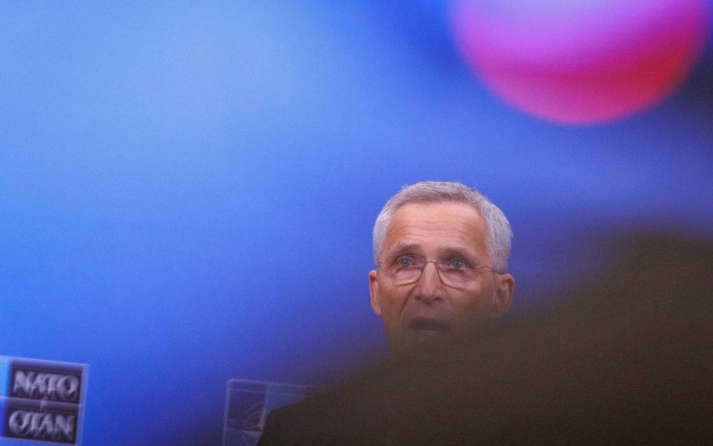 De huidige secretaris-generaal van de NAVO, Jens Stoltenberg, spreekt tijdens een persconferentie voorafgaande aan de top in Washington, van dinsdag tot en met donderdag. beeld EPA, Olivier Matthys