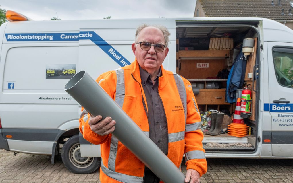 Jan Boers op pad voor een doordeweekse klus. beeld Dirk-Jan Gjeltema