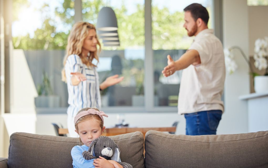 Voor meisjes is een echtscheiding nog ingrijpender dan voor jongens. beeld iStock