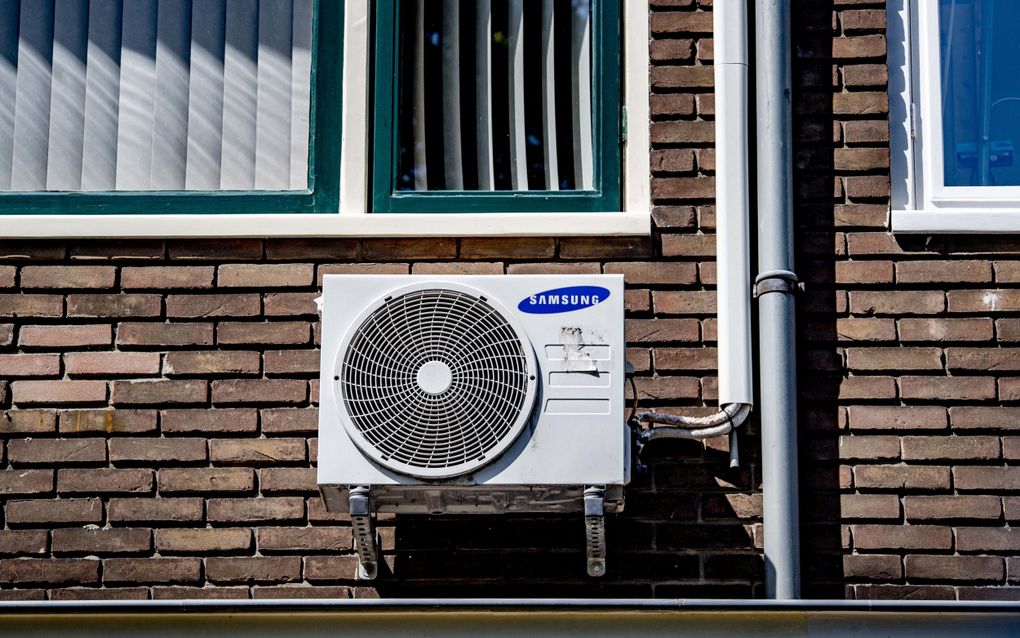 Ongeveer tien procent van de ondervraagden heeft een vaste airco-installatie. beeld ANP Robin Utrecht