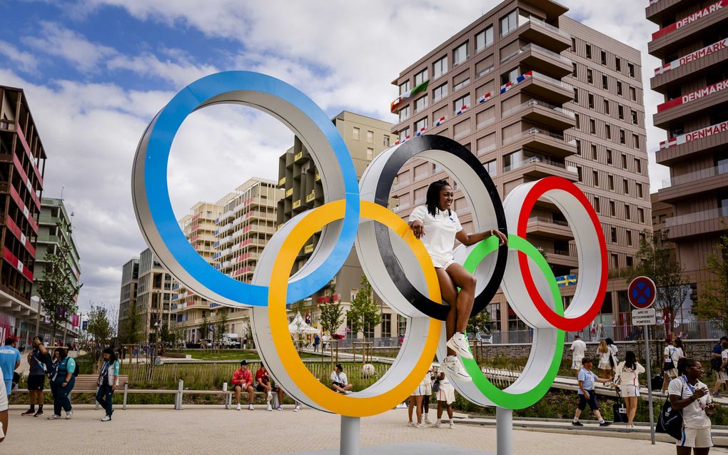 Parijs maakt zich op de Olympische Spelen die vrijdag van start gaan. Christenen zullen tijdens het sportevenement op tal van plekken in de Franse hoofdstad gaan evangeliseren. beeld ANP, Remko de Waal