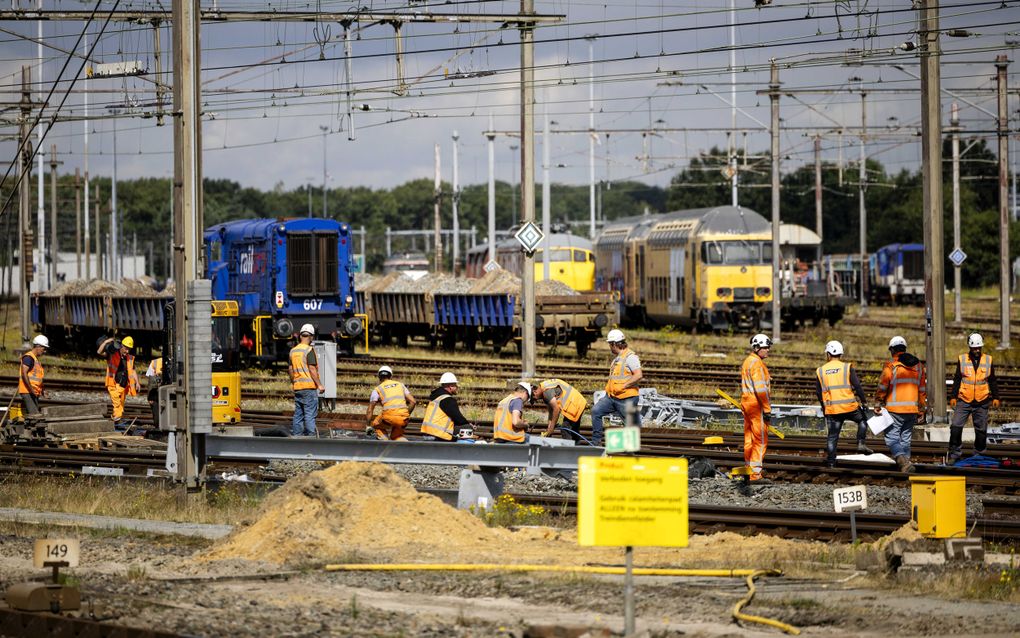 Werkzaamheden aan het spoor bij Amersfoort Centraal. beeld ANP, SEM VAN DER WAL