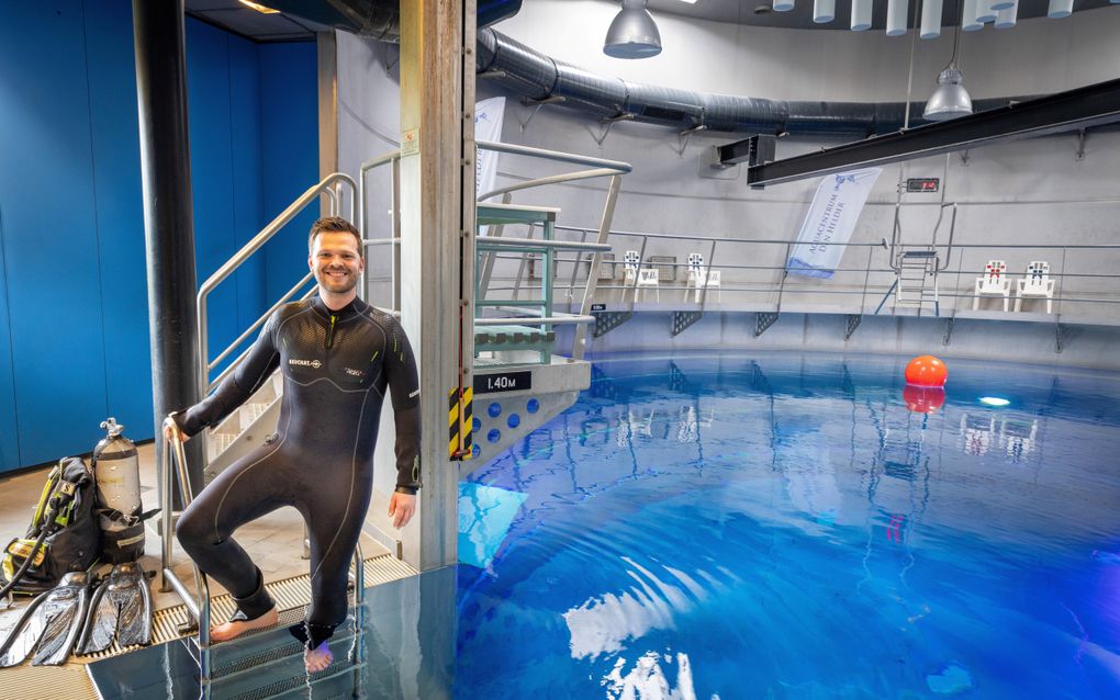 CDA-Kamerlid Harmen Krul in de duiktoren van de marine in Den Helder. beeld Henk Visscher