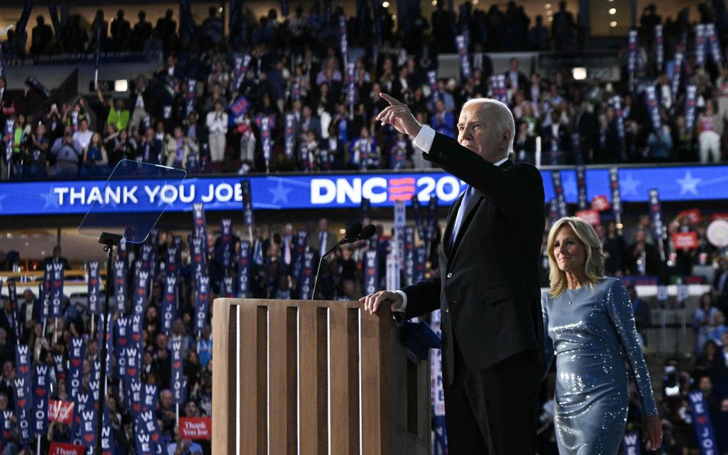 Amerikaan president Joe Biden en zijn vrouw Jill tijdens de Democratic National Convention. beeld AFP, Brendan Smialowski