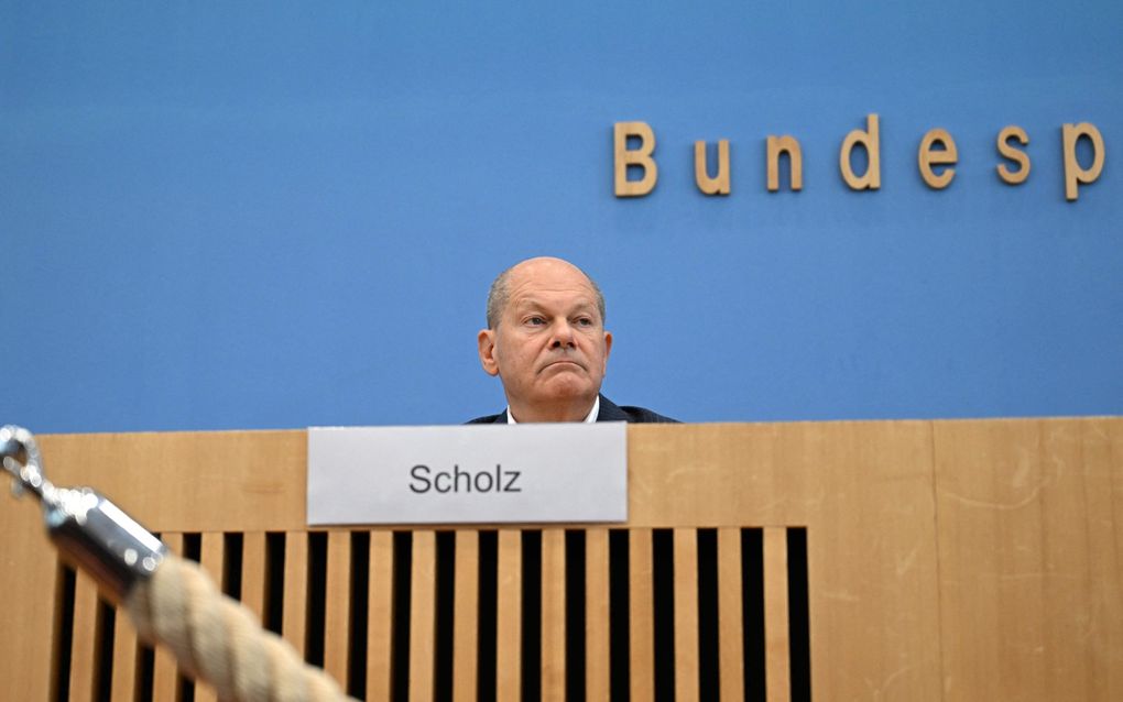 De Duitse bondskanselier Olaf Scholz geeft een persconferentie in Berlijn. beeld AFP, Ralf Hirschberger