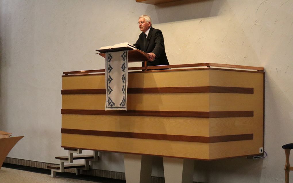 Ds. J.M.J. Kieviet, een van de sprekers tijdens de zendingsdag van de christelijke gereformeerde kerk in Elburg. beeld Huig de Koning