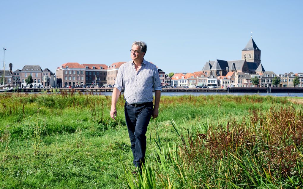 Prof. dr. Thijs Tromp deed een verkennend onderzoek naar grondbeheer door kerken. beeld Dick Vos