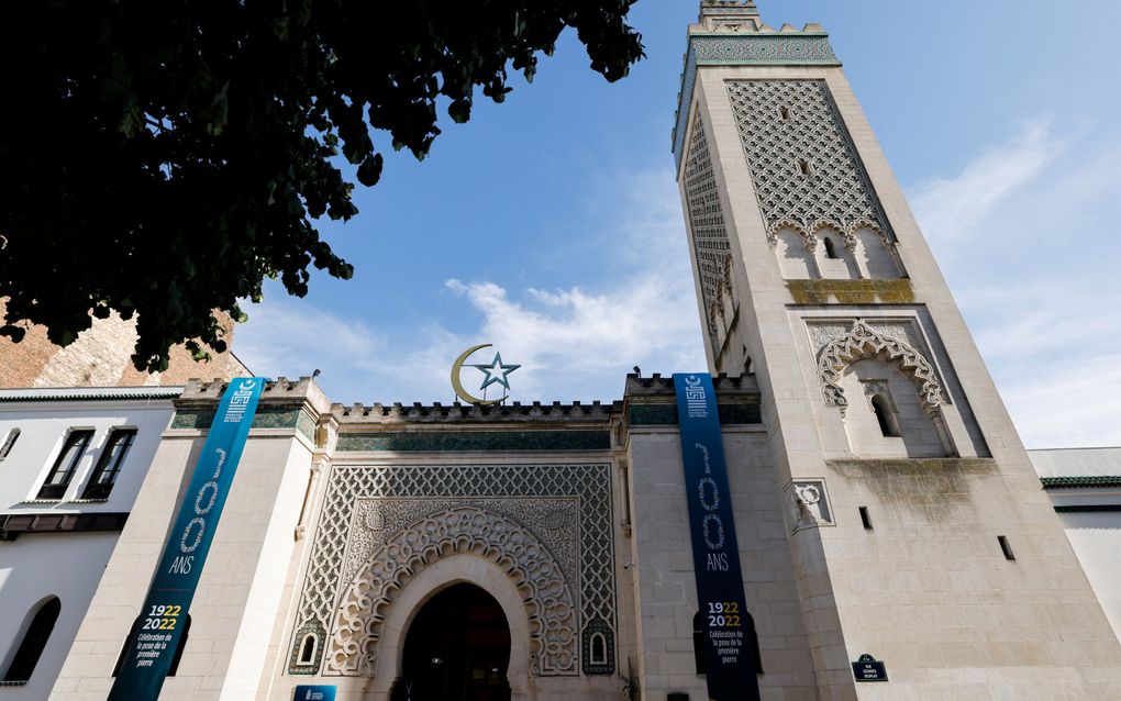 „Alles duidt erop dat de situatie in Nederlandse moskeeën vergelijkbaar is met die in Frankrijk.” Foto: Grande Mosquée in Parijs. beeld AFP, Ludovic Marin