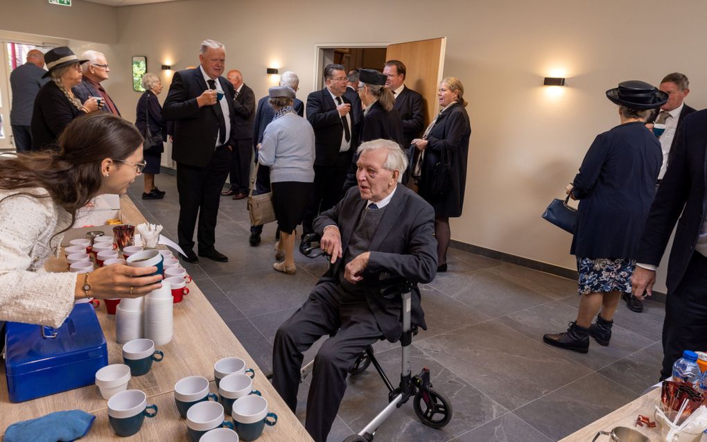 ”Volharding in kantelende tijden” luidde het thema van de ontmoetingsdag van Stichting Bewaar het Pand, die zaterdag plaatsvond in de Eben-Haëzerkerk in Urk. De christelijke gereformeerde predikanten ds. J.M.J. Kieviet, ds. A.C. Uitslag, ds. B.L.C. Aarnoudse en ds. M.A. Kempeneers hielden een toespraak. beeld Freddy Schinkel