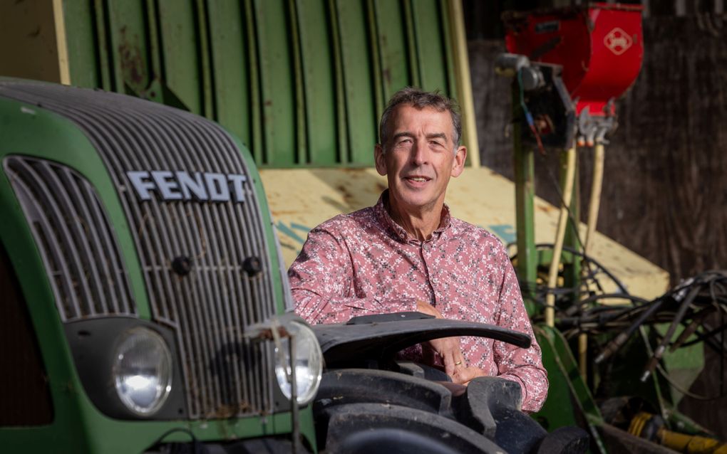 Piet Boer uit Biddinghuizen zit namens Zorg om Boer en Tuinder in de stuurgroep van het project Taboer. De hulplijn voor boeren met mentale problemen wordt volgens hem de laatste maanden steeds vaker gebeld, vooral door melkveehouders. beeld Freddy Schinkel