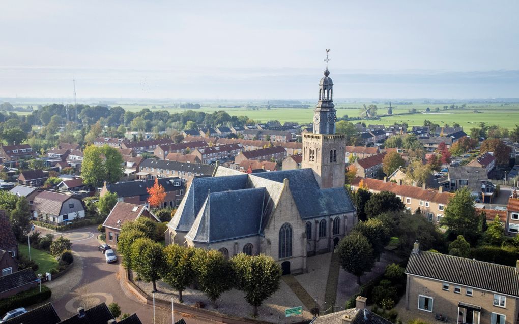 Het kerkgebouw van de hervormde gemeente in Streefkerk. beeld Rens de Groot, Van der Wal Fotografie