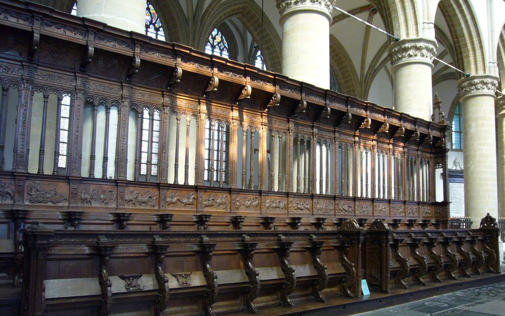 Middeleeuwse koorbanken in de Grote Kerk van Dordrecht. beeld Wikimedia